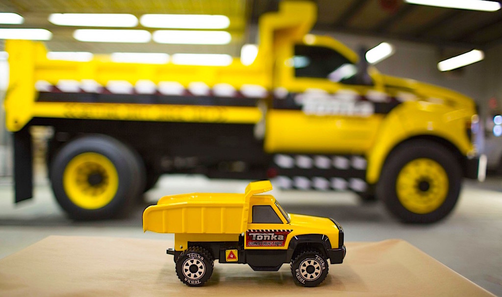 FordF750-Tonka_19_HR